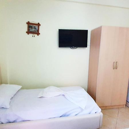 Vila Vera Durrës Buitenkant foto