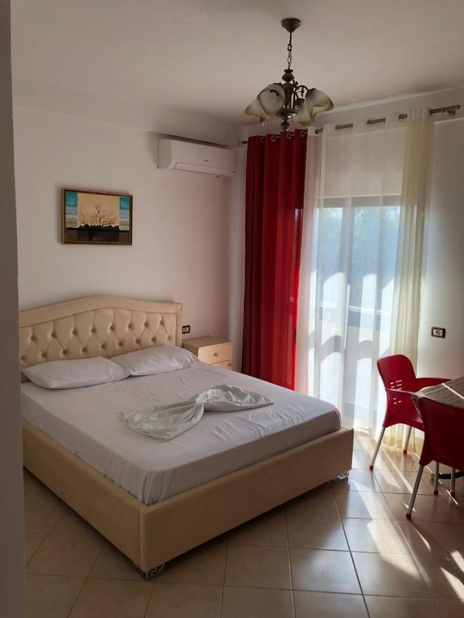 Vila Vera Durrës Buitenkant foto