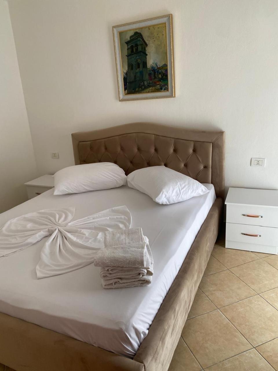 Vila Vera Durrës Buitenkant foto